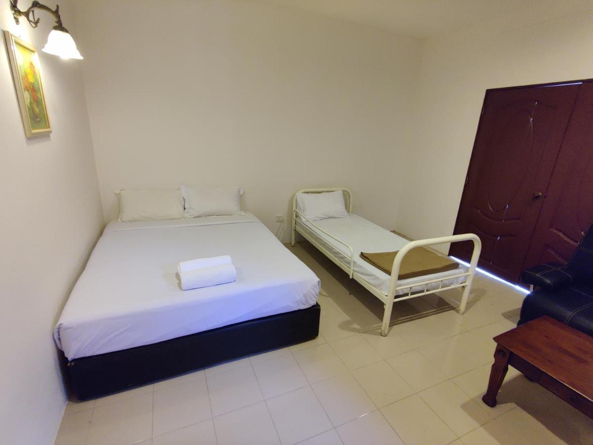 Tekoma Taman Negara Hotel