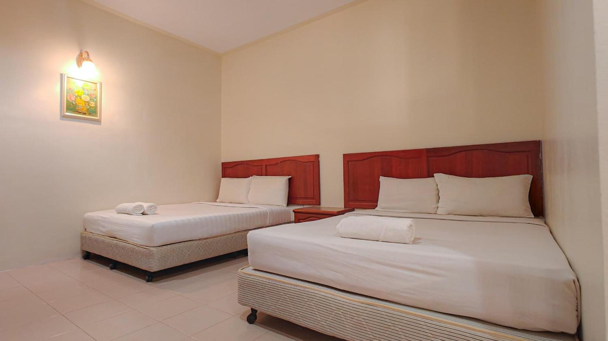 Tekoma Taman Negara Hotel 3*
